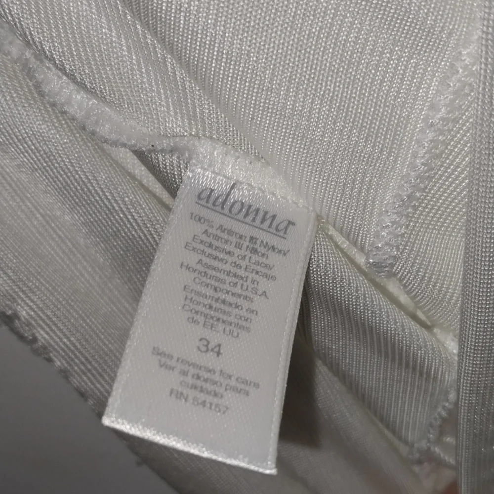 Adonna - Picture 5 of 5